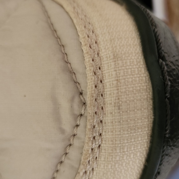 COLUMBIA waterproof off white womans size 7 winter boots - Picture 9 of 12